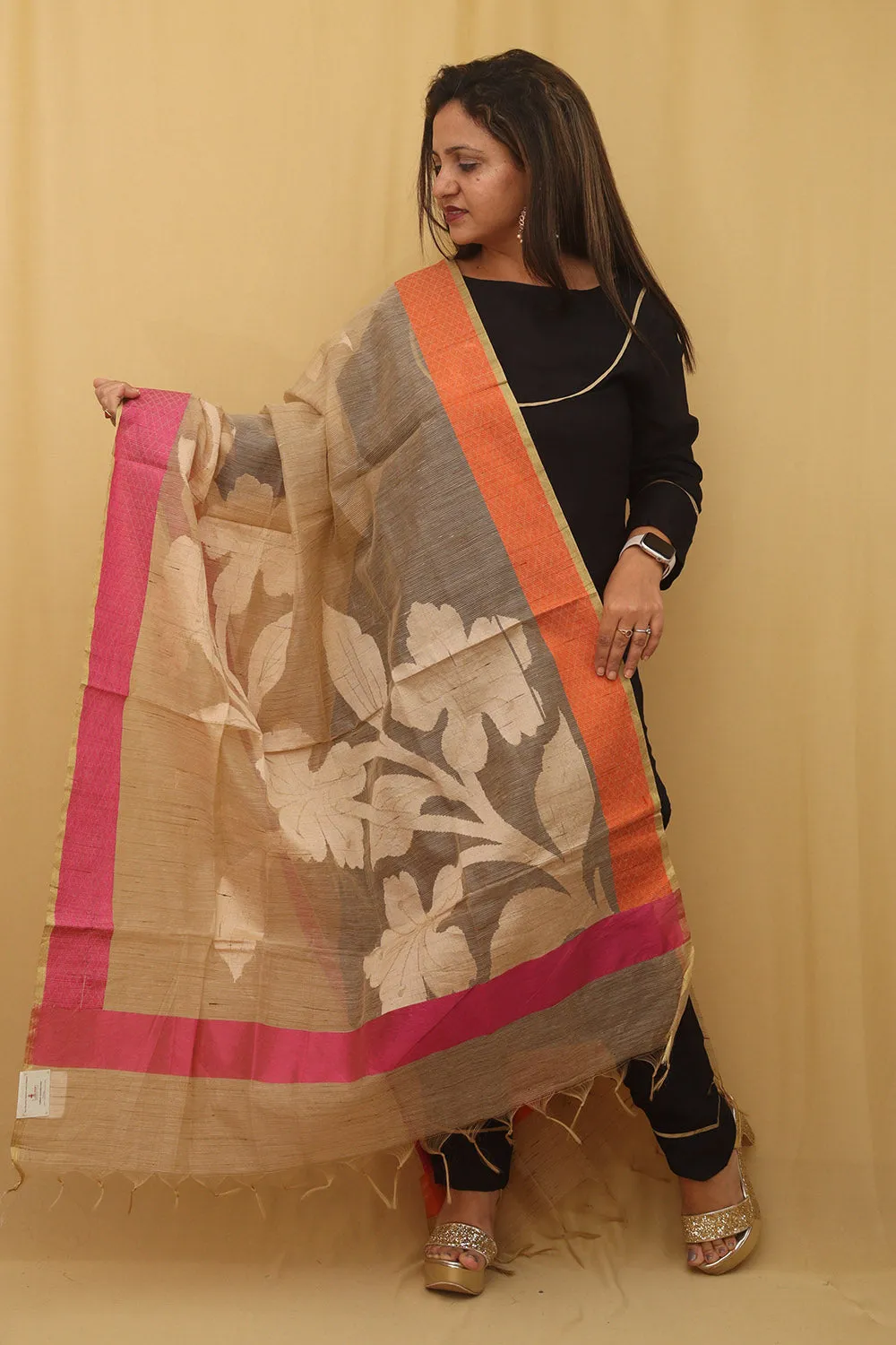 Stylish Pastel Banarasi Cotton Silk Dupatta for Elegant Look