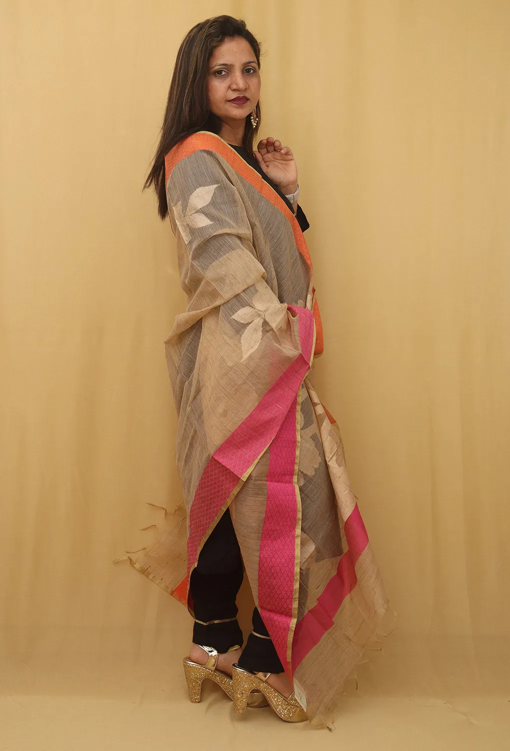 Stylish Pastel Banarasi Cotton Silk Dupatta for Elegant Look