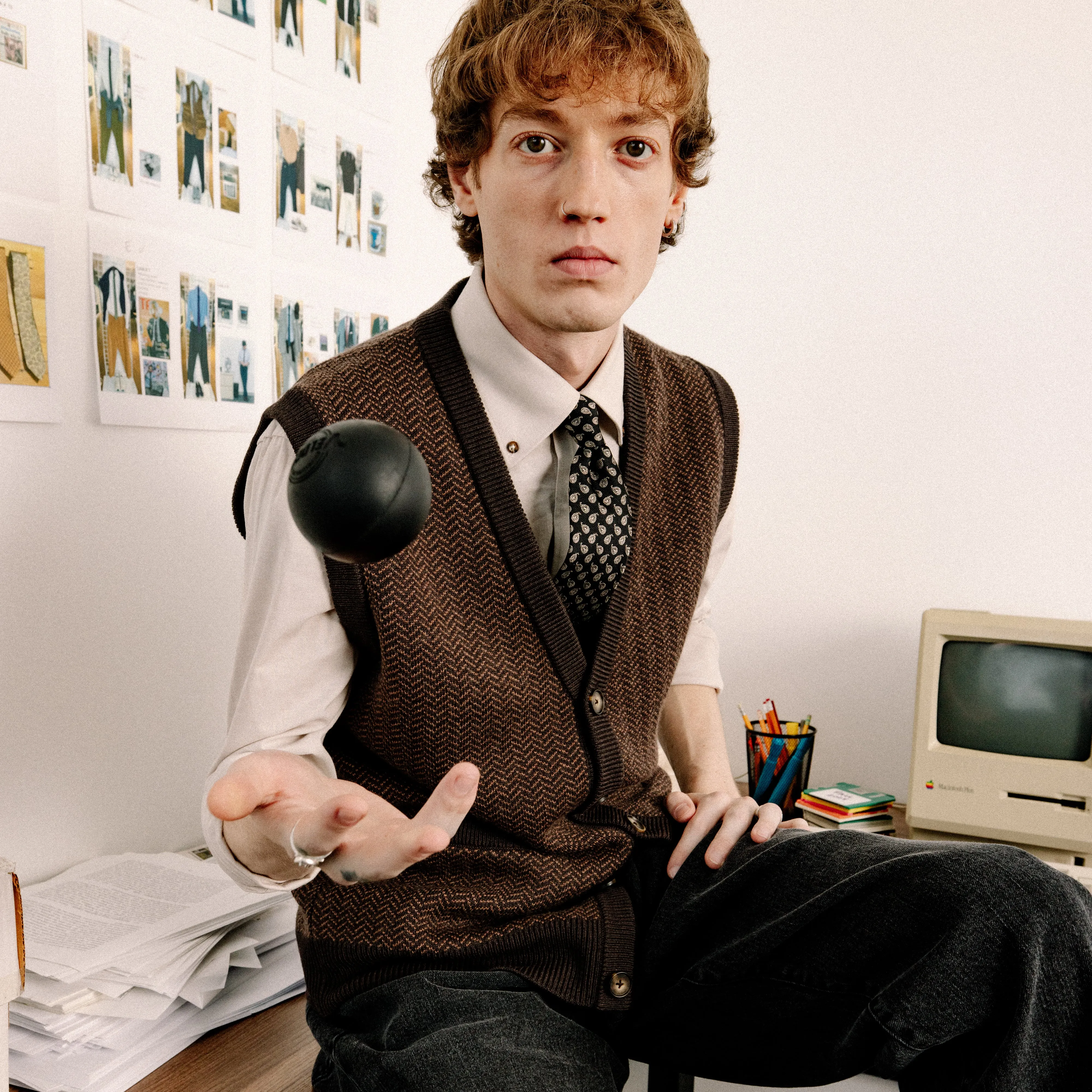 Waverly Paisley Black Tie