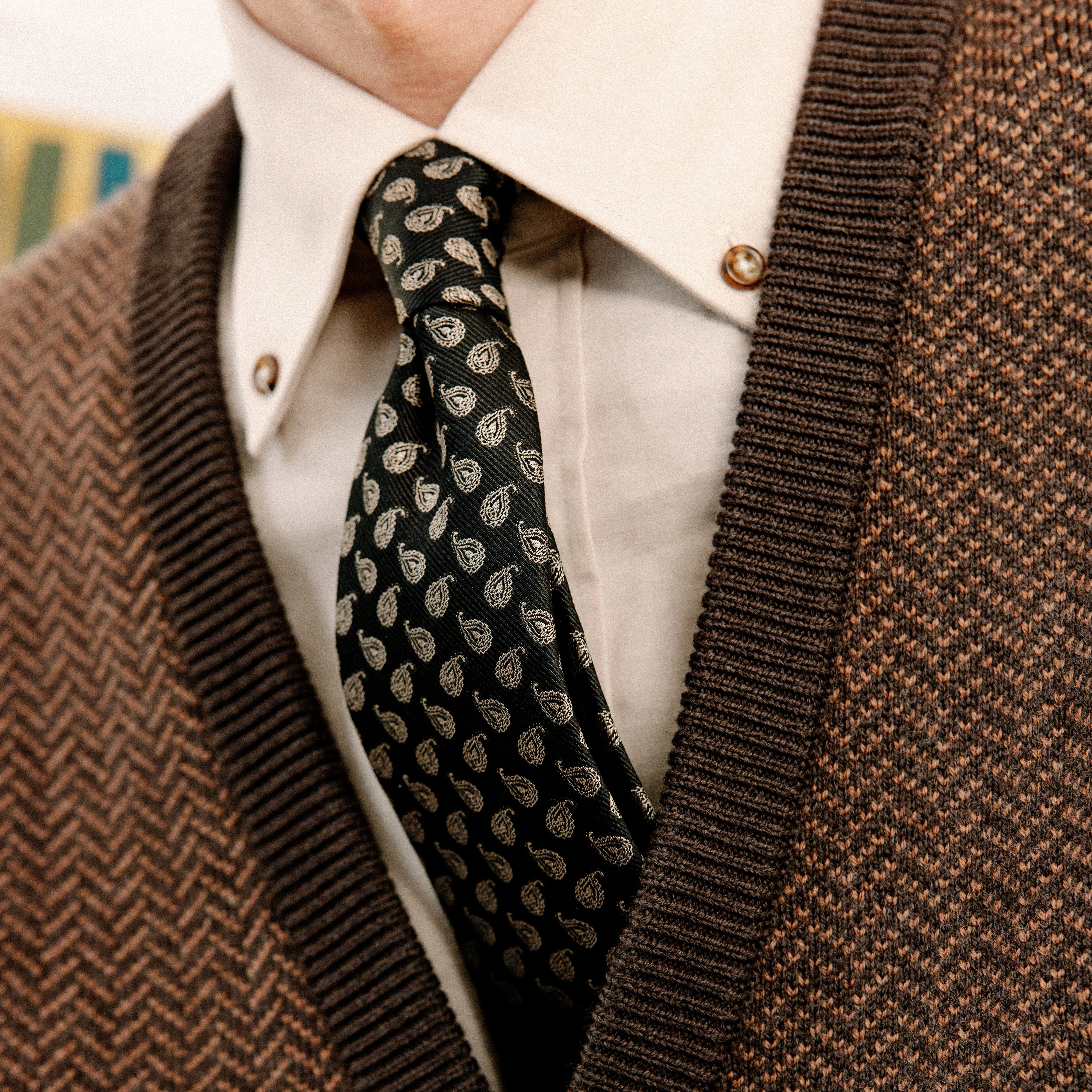 Waverly Paisley Black Tie