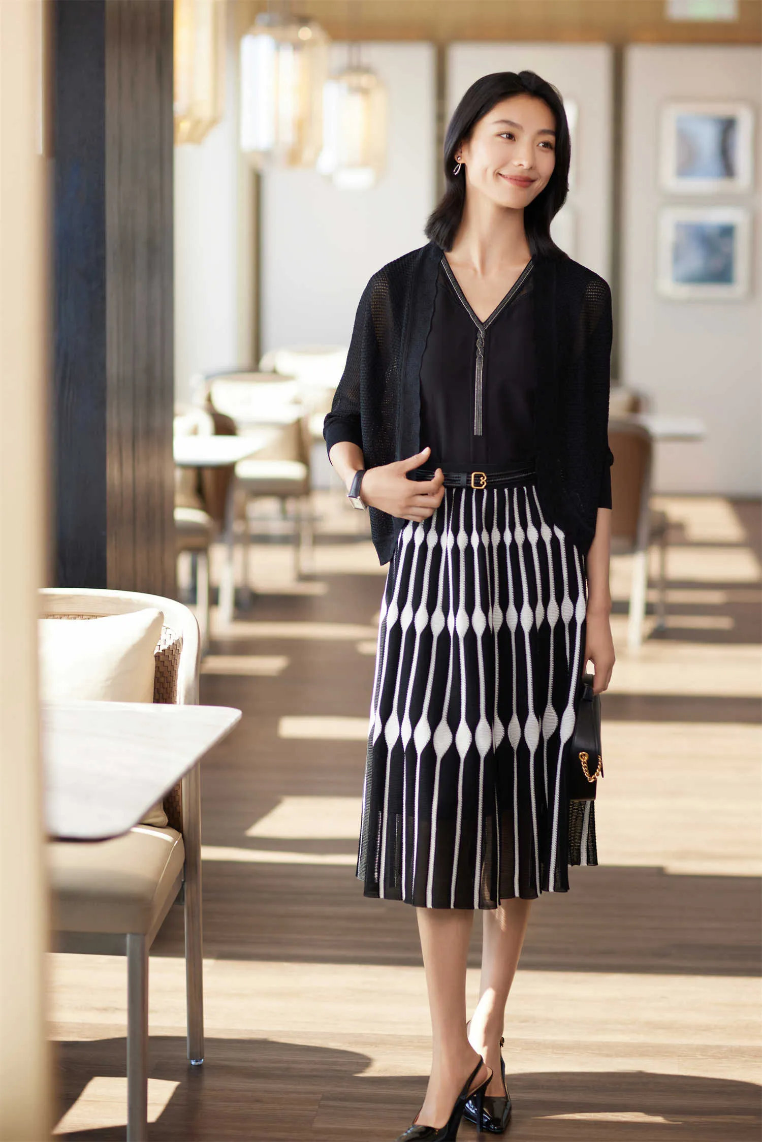 YAYING Hollowed-out Embossed Texture Skirt